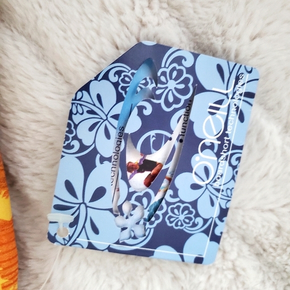 O'Neill boardshorts - Picture 3 of 9